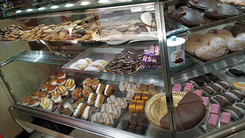 Fotografia tomada fuera de Cafetería los abuelos - Cafetería en Bormujos, Sevilla