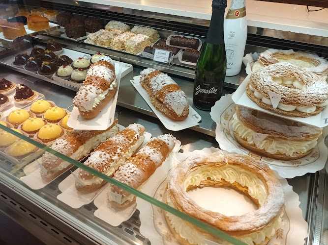 Fotografia tomada fuera de Pastelería Bonastre - Pastisseria en Barcelona, Barcelona