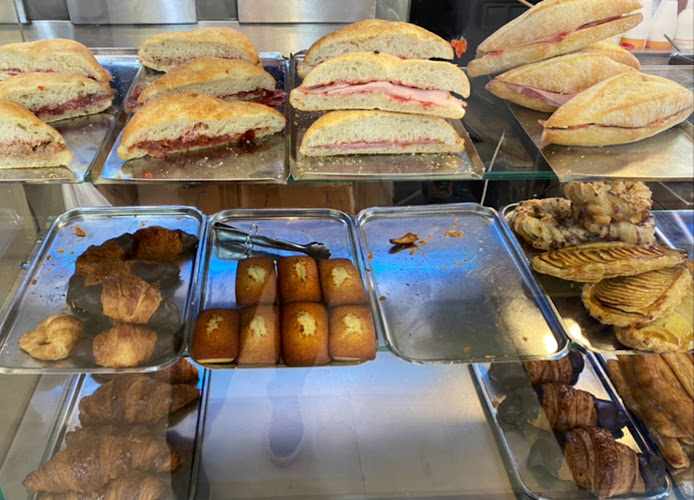 Fotografia tomada fuera de Heladería y Cafetería Bonastre - Pastisseria en Barcelona, Barcelona