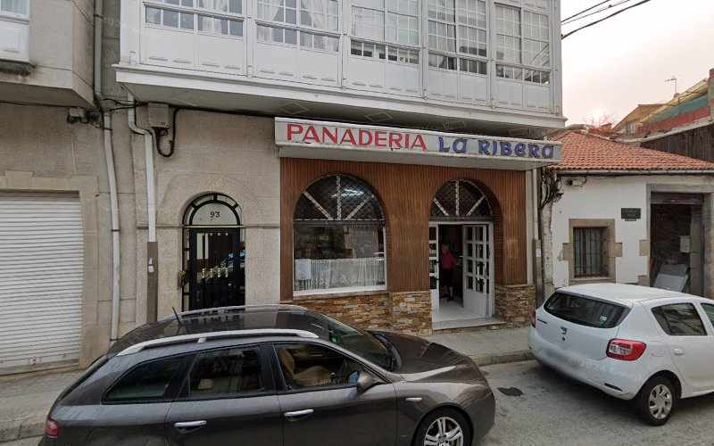 Fotografia tomada fuera de Panadería Irene e Hijos - Panadería en Betanzos, A Coruña