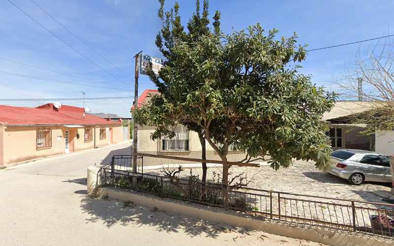 Fotografia tomada fuera de Panaderia Cabrera - Panadería en Beniel, Murcia