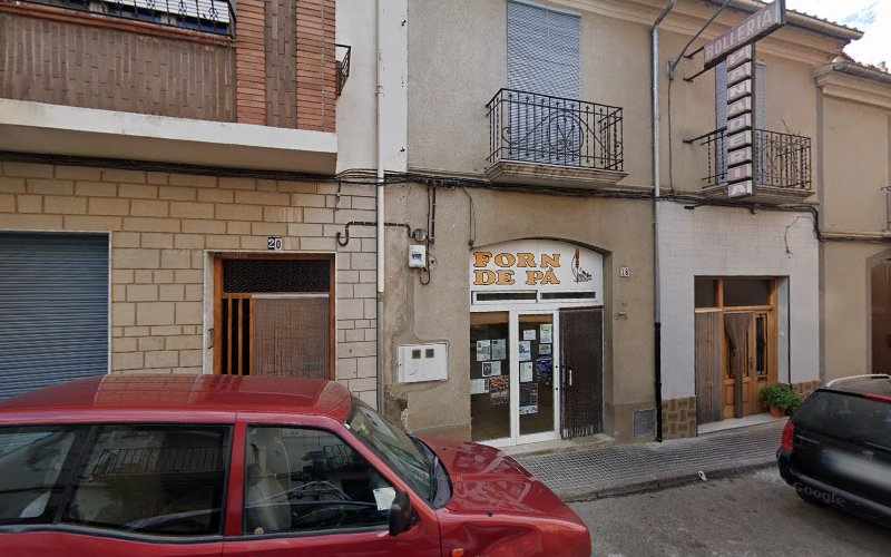 Fotografia tomada fuera de Panadería Monfort - Panadería en Benassal, Castellón