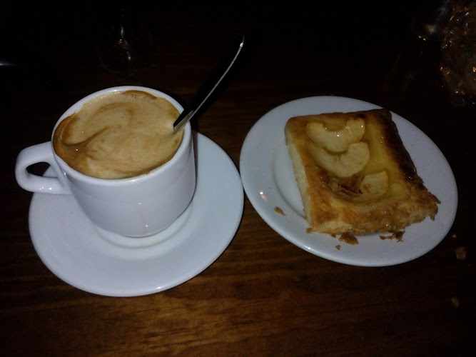 Fotografia tomada fuera de Café Don López - cafeterías en Ubrique, Cádiz