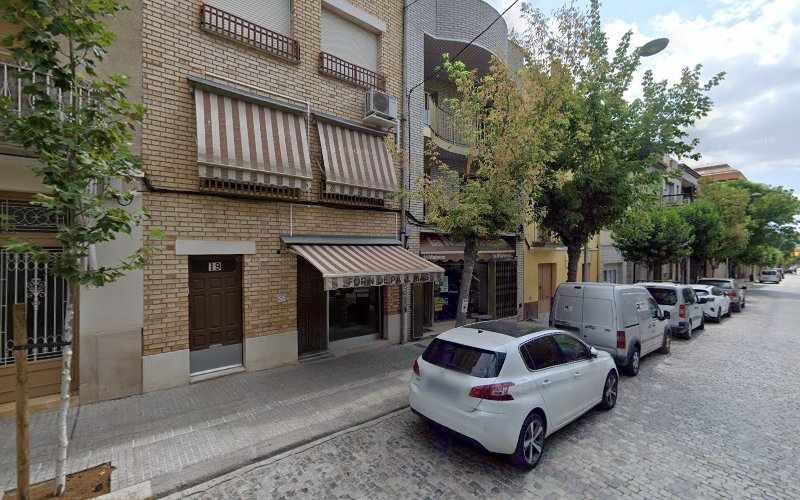 Fotografia tomada fuera de Forn de Pa Mas - Forn de pa en Juneda, Lérida