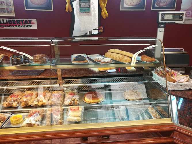 Fotografia tomada fuera de Pa de Pessic pastisseria - Pastelería en Arbeca, Lérida