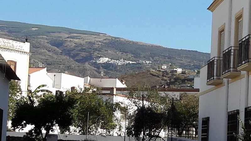 Fotografia tomada fuera de Pasteleria Pedro Valverde - Pastelería en Ugíjar, Granada