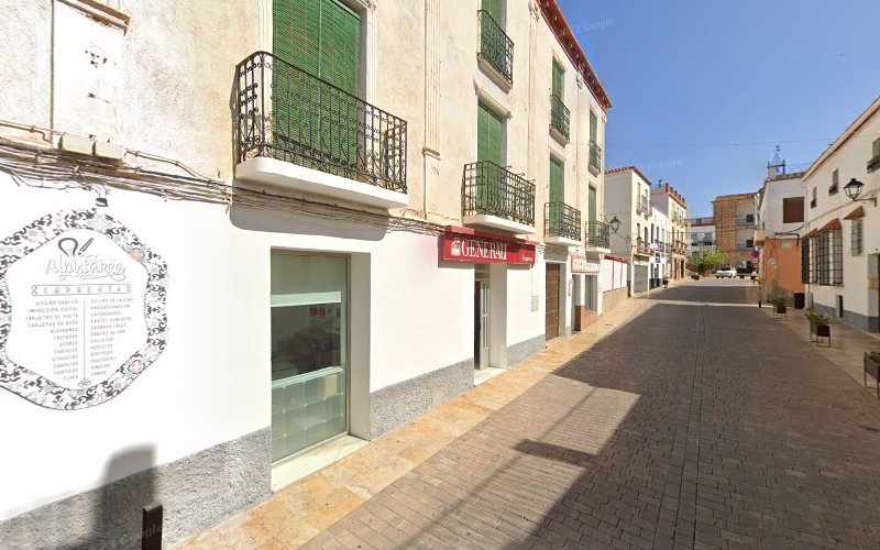 Fotografia tomada fuera de Cafetería Lorraine - Pastelería en Laujar de Andarax, Almería