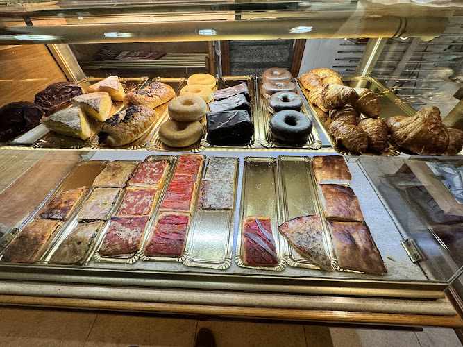 Fotografia tomada fuera de Panadería Bollería Artiga S. P. C. - Panadería en Cervera del Maestre, Castellón