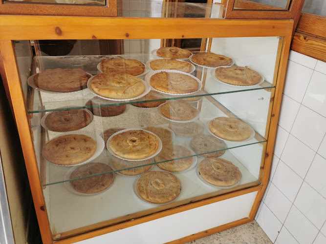Fotografia tomada fuera de José Julio López López - Panadería en Curtis, A Coruña