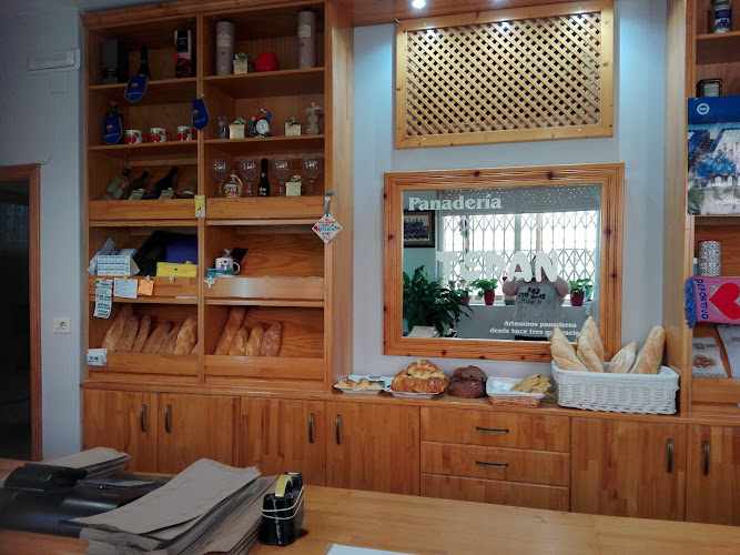 Fotografia tomada fuera de PANADERIA TEPAN S.L. - Panadería en Cangas, Pontevedra