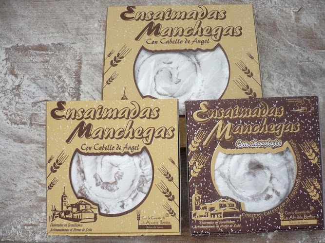 Fotografia tomada fuera de La abuela Benita, Dulces de Horno - Panadería en Socuéllamos, Ciudad Real