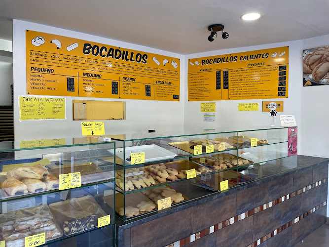 Fotografia tomada fuera de p - Panadería en Palma, Baleares