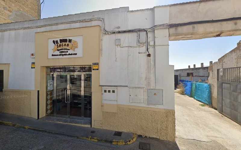Fotografia tomada fuera de El Horno De Jacob - Panadería en Montilla, Córdoba