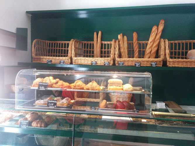 Fotografia tomada fuera de El Forn De Vallvidrera - Forn de pa en Barcelona, Barcelona