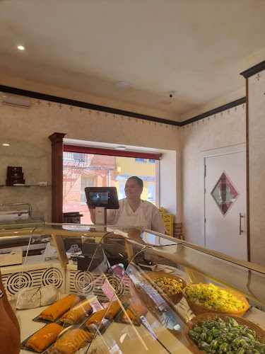 Fotografia tomada fuera de Dulces Santa Cecilia - Pastelería en Benavides de Órbigo, León