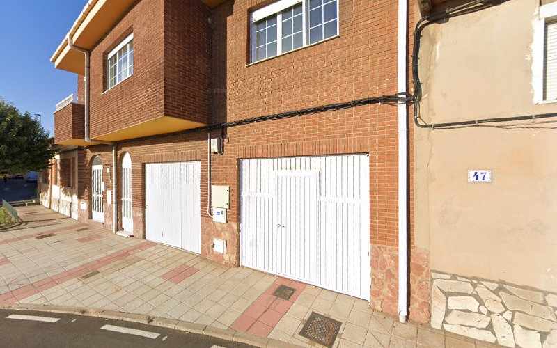 Fotografia tomada fuera de José María García García - Panadería en Oteruelo de la Valdoncina, León