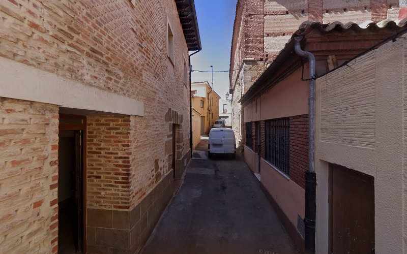 Fotografia tomada fuera de Panaderia Guerra - Panadería en Valderas, León