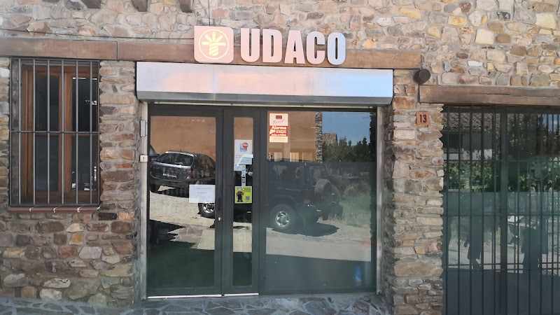 Fotografia tomada fuera de SUPERMERCADO UDACO BERZOSA - Supermercado en Berzosa del Lozoya, Madrid