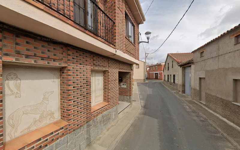 Fotografia tomada fuera de Juan José Gómez Domingo - Panadería en Abades, Segovia