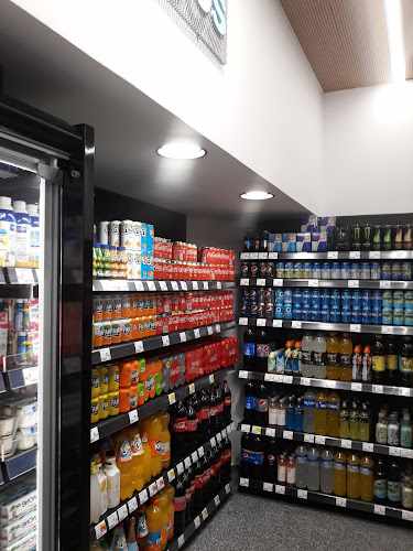 Fotografia tomada fuera de Supercor Exprés - Supermercado en Donostia-San Sebastian, Guipúzcoa