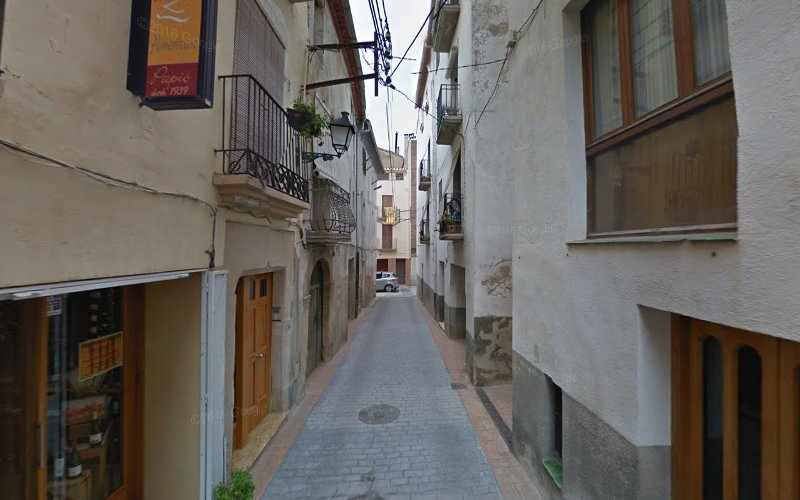 Fotografia tomada fuera de Cansaladeria Papió - Tienda de alimentación en Cornudella de Montsant, Tarragona