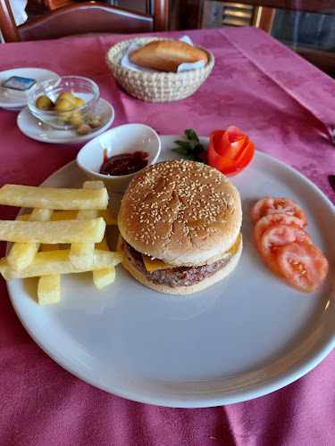 Fotografia tomada fuera de Meson del Castillo - restaurantes en Castillo de la Duquesa, Málaga