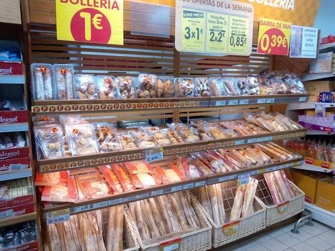 Fotografia tomada fuera de Supermercados Dia - Supermercado en Carrión de los Condes, Palencia