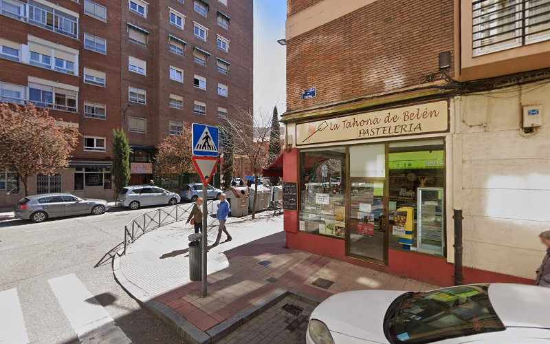 Fotografia tomada fuera de La Tahona de Belen - Bakery en Valladolid, Valladolid