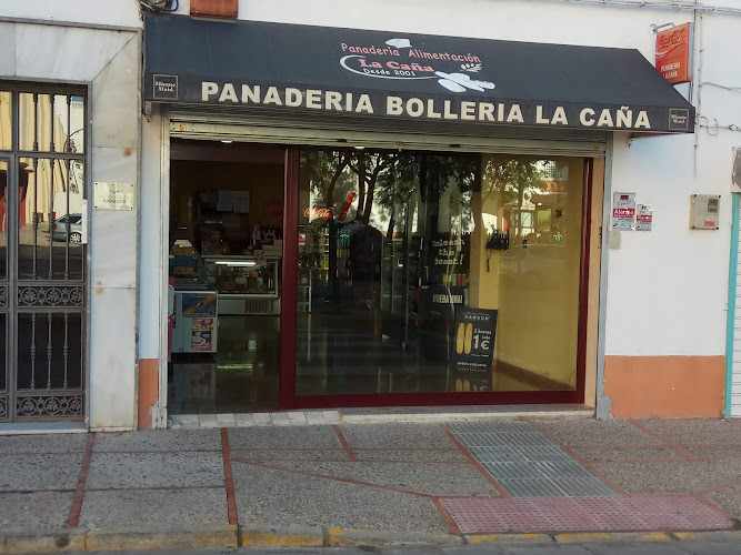 Fotografia tomada fuera de Panadería Alimentación La Caña - Panadería en San Fernando, Cádiz