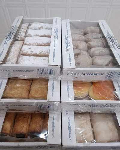 Fotografia tomada fuera de Más Que Pan - Panadería en San Fernando, Cádiz