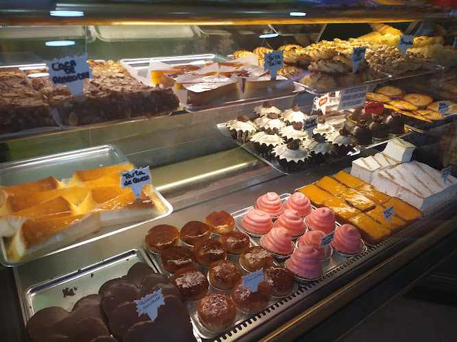 Fotografia tomada fuera de Pastelería La Guinda - Pastelería en San Fernando, Cádiz