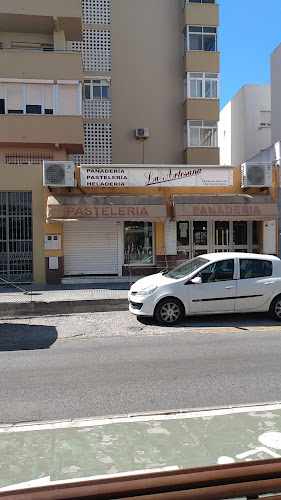 Fotografia tomada fuera de Confipan Isleña S L - Panadería en San Fernando, Cádiz