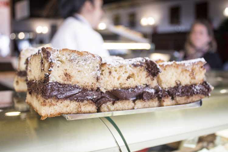 Fotografia tomada fuera de Empanadería San Fernando - Pastelería en San Fernando, Cádiz