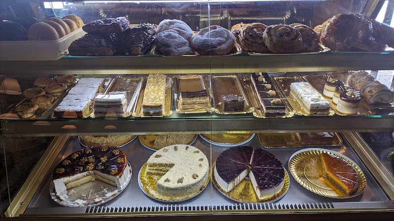 Fotografia tomada fuera de La Almadraba - Ice cream shop en San Fernando, Cádiz