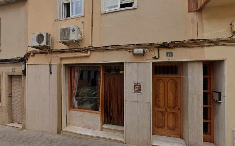 Fotografia tomada fuera de PANADERIA GANDIA - Panadería en Almansa, Albacete
