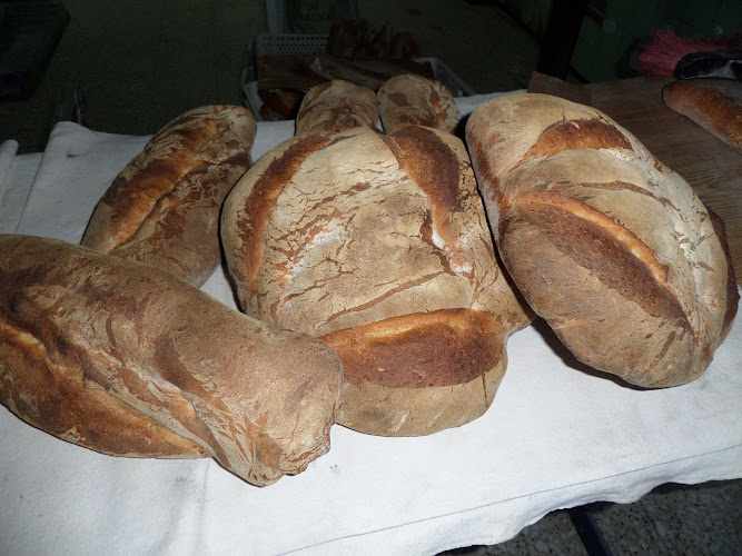 Fotografia tomada fuera de Eduardo Díaz Fernández - Panadería en Petín, Orense