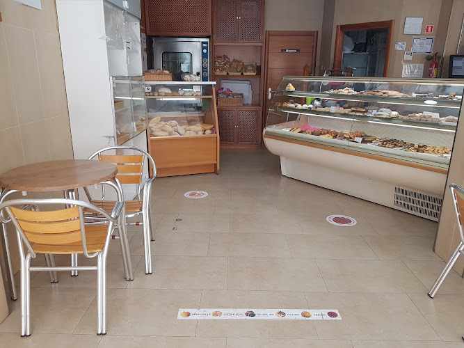 Fotografia tomada fuera de Panadería Espíritu Santo S L CAFETERÍA LA CUESTA - Panadería en Marchena, Sevilla