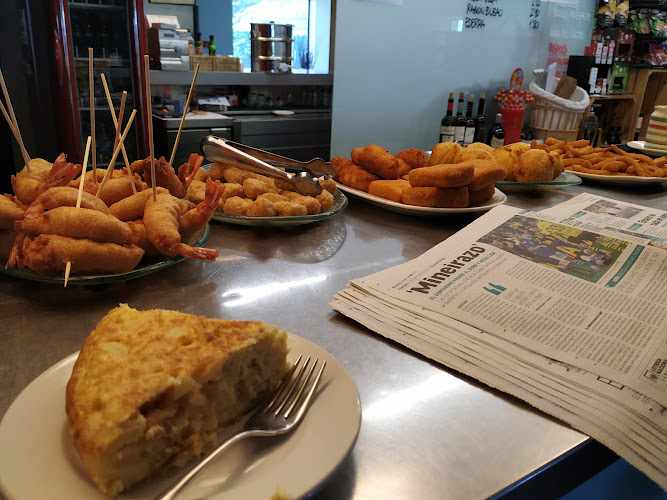 Fotografia tomada fuera de Palacio de Zuasti - restaurantes en Zuasti, Navarra