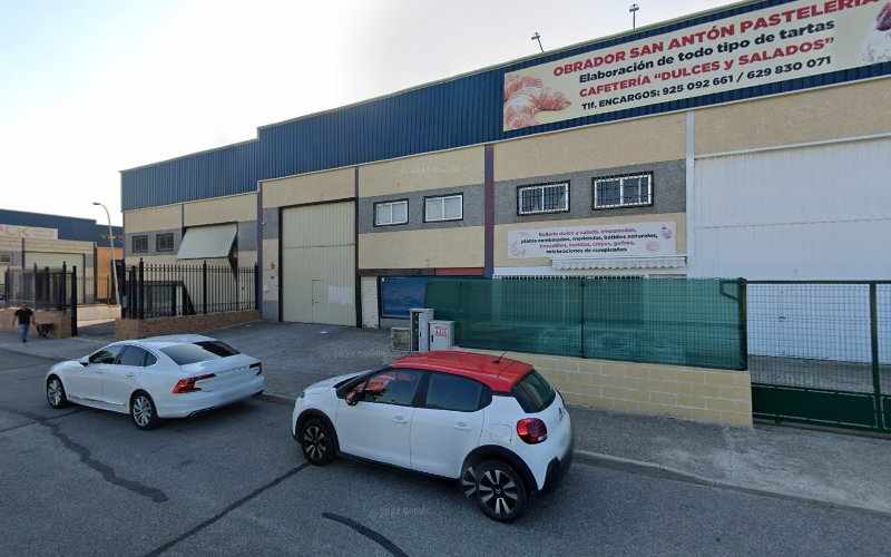 Fotografia tomada fuera de OBRADOR SAN ANTÓN PASTELERÍA - Panadería en Yuncos, Toledo