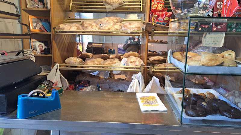 Fotografia tomada fuera de Horno artesano San Pedro - restaurantes en Xàtiva, Valencia