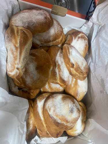Fotografia tomada fuera de Panadería Vinagre - Panadería en Alfacar, Granada