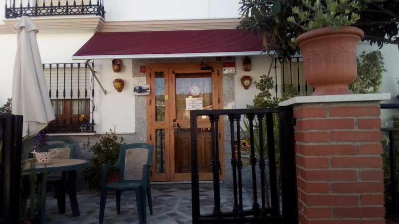 Fotografia tomada fuera de Panaderia El Puerto - Panadería en Almogía, Málaga