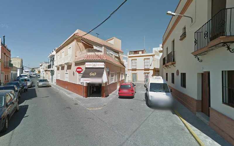 Fotografia tomada fuera de Panadería San Joaquín - Panadería en Utrera, Sevilla