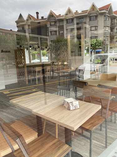 Fotografia tomada fuera de Asua Berri - Panadería en Sopela, Vizcaya