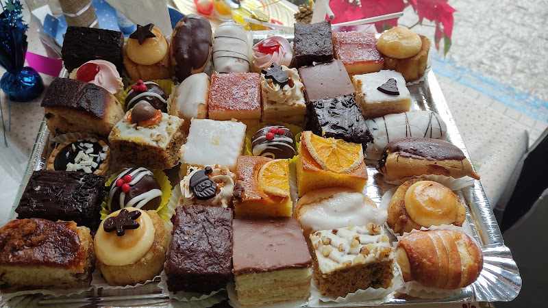 Fotografia tomada fuera de La Alacena de Eva - Pastelería en Pozoblanco, Córdoba