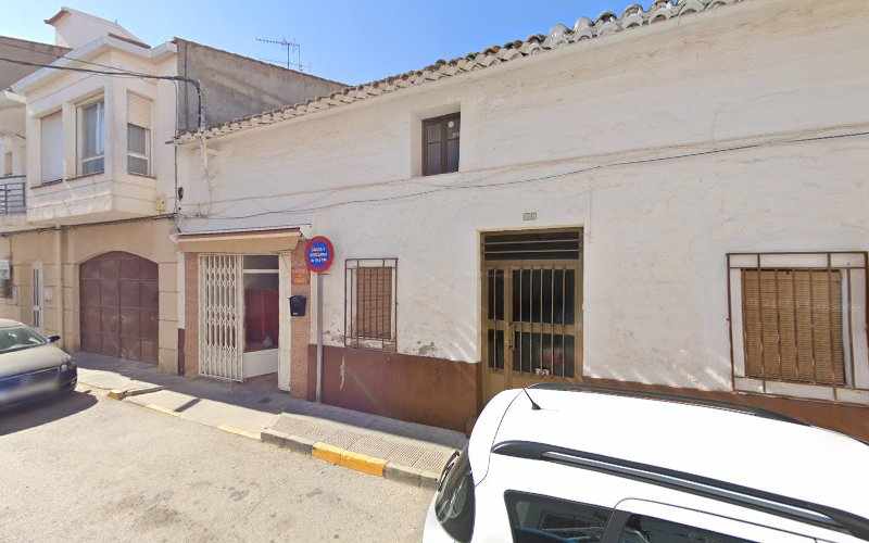 Fotografia tomada fuera de Panadería la Vicenta - Panadería en La Roda, Albacete