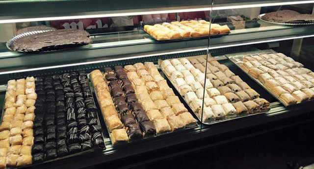 Fotografia tomada fuera de Miguelitos Ruiz - Pastelería en Roda (La), Albacete