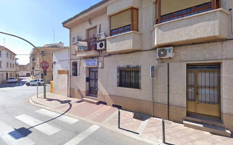 Fotografia tomada fuera de José Antonio Salvador Carrilero - Panadería en Roda (la), Albacete