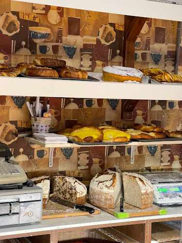 Fotografia tomada fuera de Panadería Pireta - Panadería en Rianxo, A Coruña