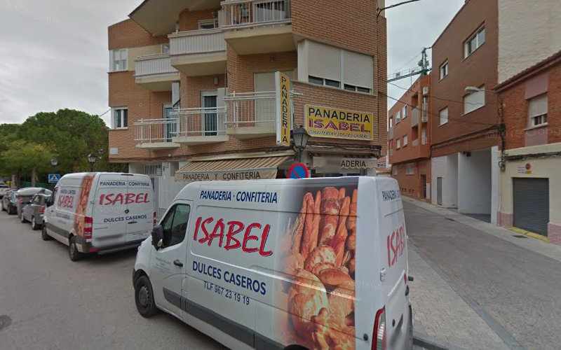 Fotografia tomada fuera de Panaderia Isabel - Panadería en Albacete, Albacete